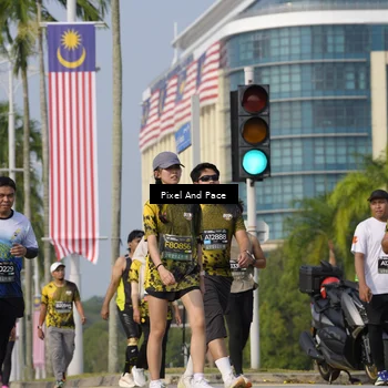 Runner Photo 6476518