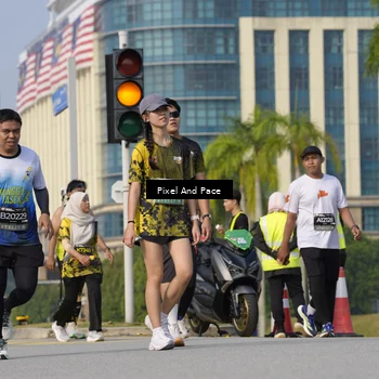 Runner Photo 6476519