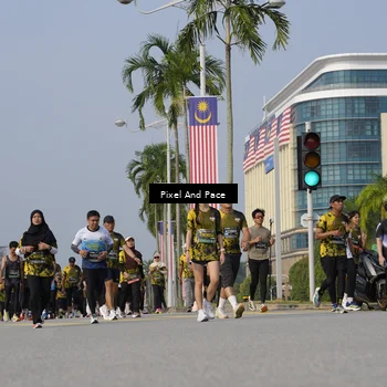Runner Photo 6476521