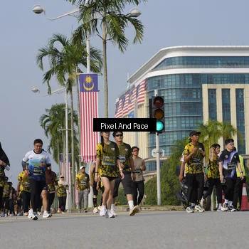 Runner Photo 6476546
