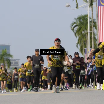 Runner Photo 6476577