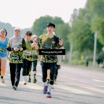 Runner Photo 6476590