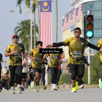 Runner Photo 6476596
