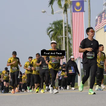 Runner Photo 6476609