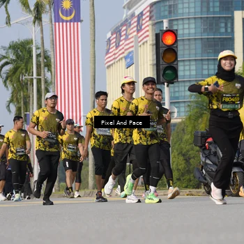 Runner Photo 6476657