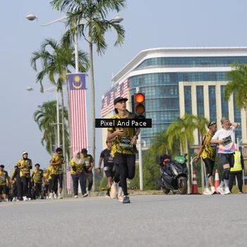 Runner Photo 6476737