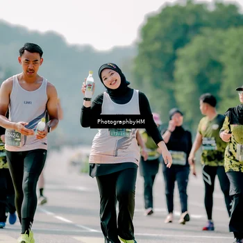 Runner Photo 6476792