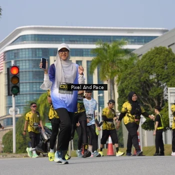 Runner Photo 6476793