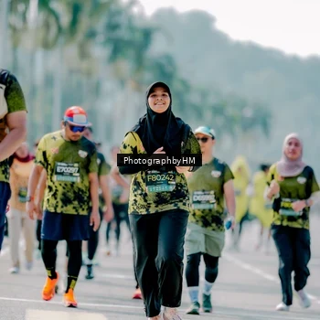 Runner Photo 6476800