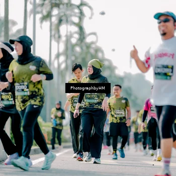 Runner Photo 6476815