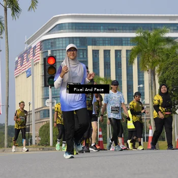Runner Photo 6476840