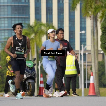 Runner Photo 6476845