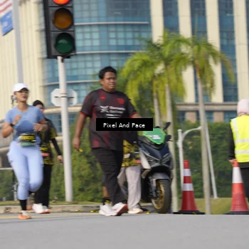 Runner Photo 6476858