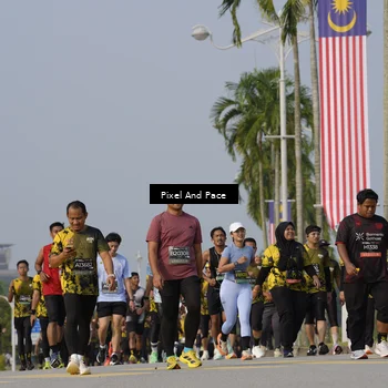 Runner Photo 6476884