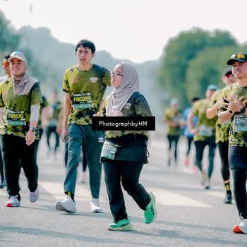 Runner Photo 6476888