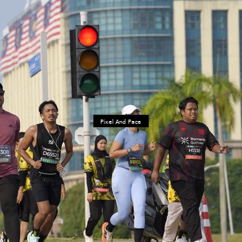 Runner Photo 6476891