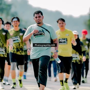 Runner Photo 6476920