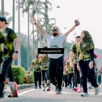 Runner Photo 6477003