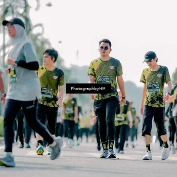 Runner Photo 6477010