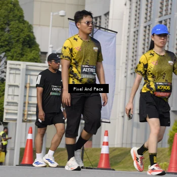 Runner Photo 6477011