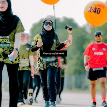 Runner Photo 6477030