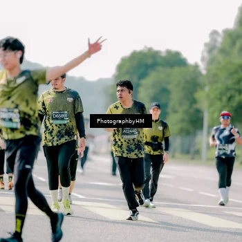Runner Photo 6477046
