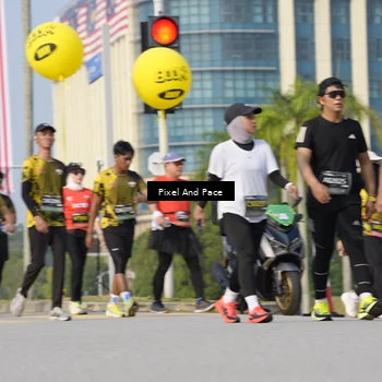 Runner Photo 6477084