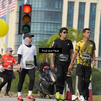 Runner Photo 6477094