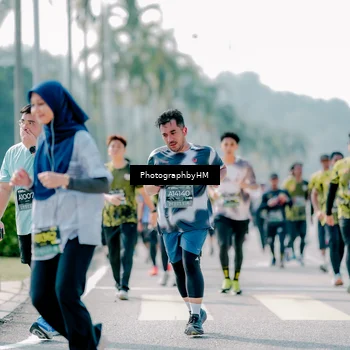 Runner Photo 6477130