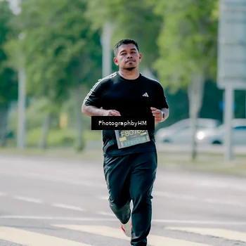 Runner Photo 6477180