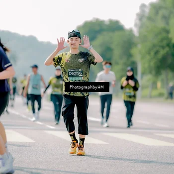 Runner Photo 6477193
