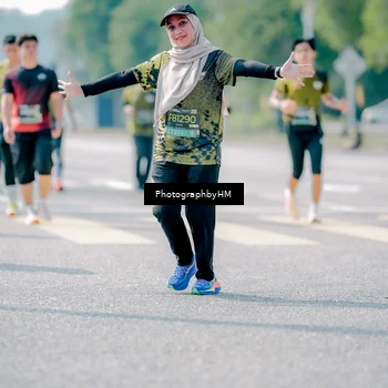 Runner Photo 6477228