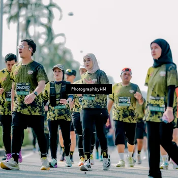 Runner Photo 6477291