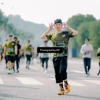 Runner Photo 6477309