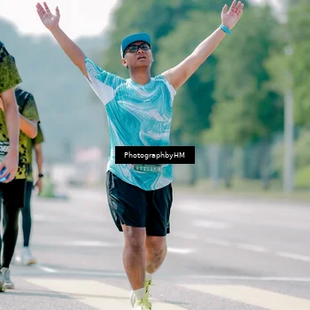 Runner Photo 6477313