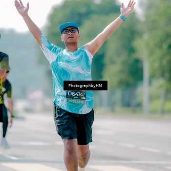 Runner Photo 6477380