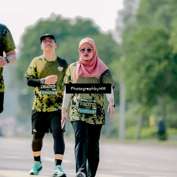 Runner Photo 6477531