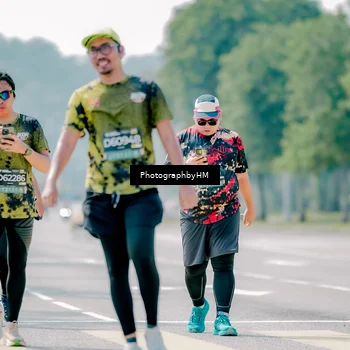 Runner Photo 6477557