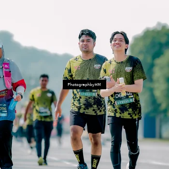 Runner Photo 6477580