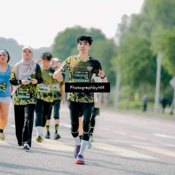 Runner Photo 6477659