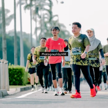 Runner Photo 6477682