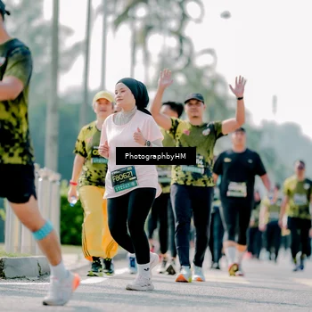 Runner Photo 6477811