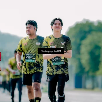 Runner Photo 6477895