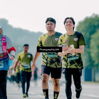 Runner Photo 6477971