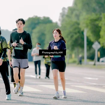Runner Photo 6477996