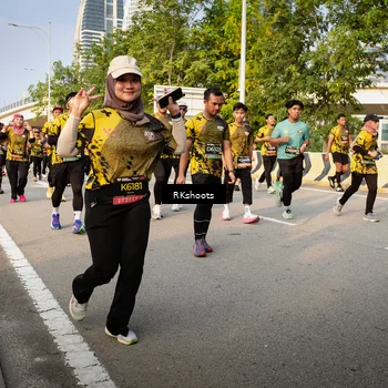 Runner Photo 6478092