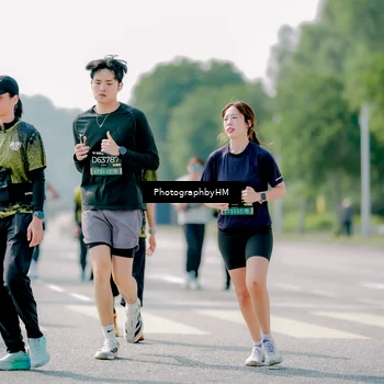 Runner Photo 6478134