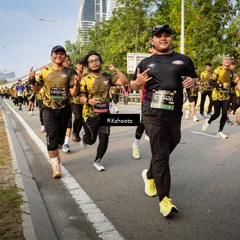 Runner Photo 6478151