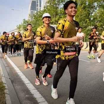 Runner Photo 6478154