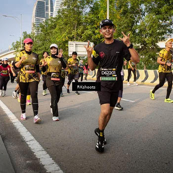 Runner Photo 6478215